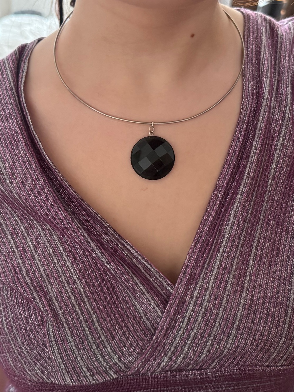 Elegant Black Faceted Pendant Choker Necklace - Women Jewelry